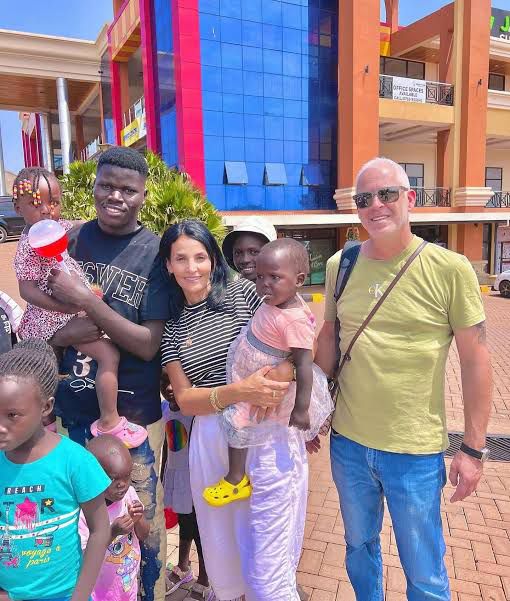 Volunteer with children